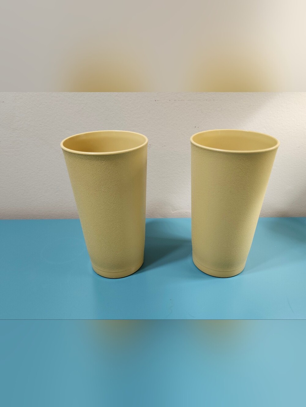 2 Tupperware 12 oz Cups Tumblers 873 Vintage Canada Kitchen Drink Ware Mustard